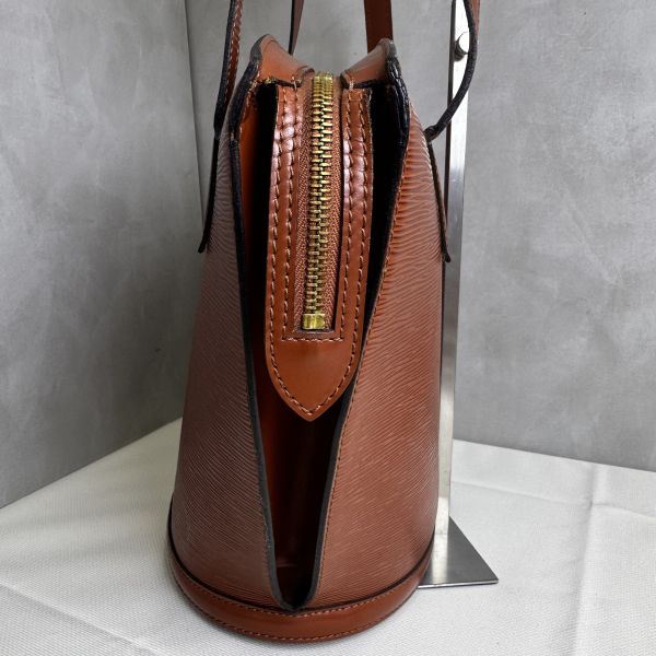 Louis Vuitton Epi 皮革手提包 