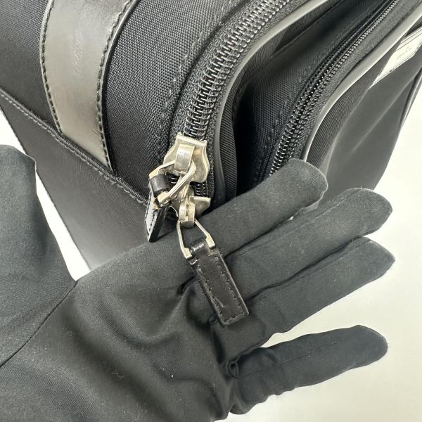 Gucci 黑色尼龍拉桿行李箱 