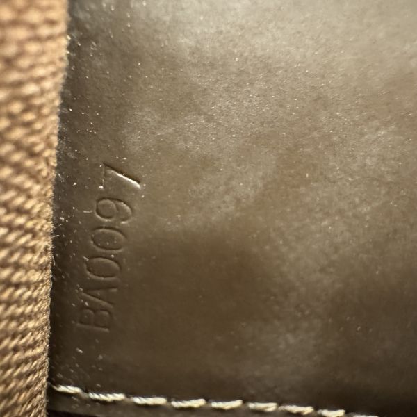 LV 咖啡色 EPI Robusto 1商務包 