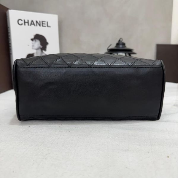 CHANEL 香奈兒皮革化妝包 