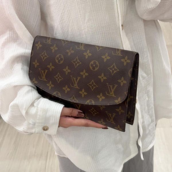 Louis Vuitton 老花信封手拿包 