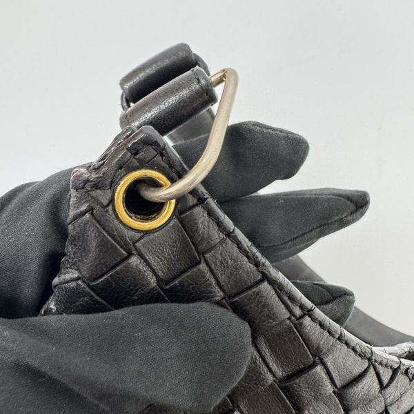 Bottega Veneta 皮革編織流浪包 