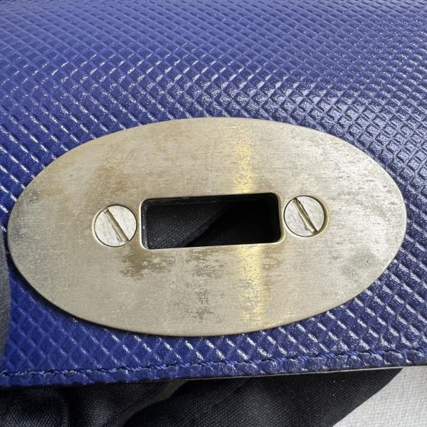 Bottega Veneta 藍黑雙色復古手提包 