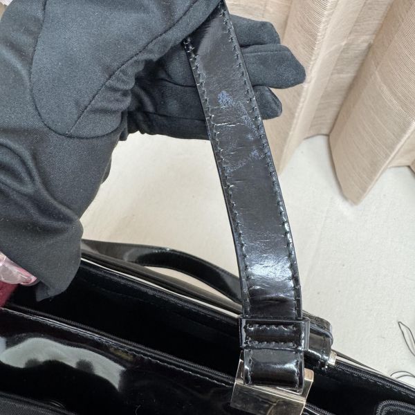 Gucci 黑色托特包 