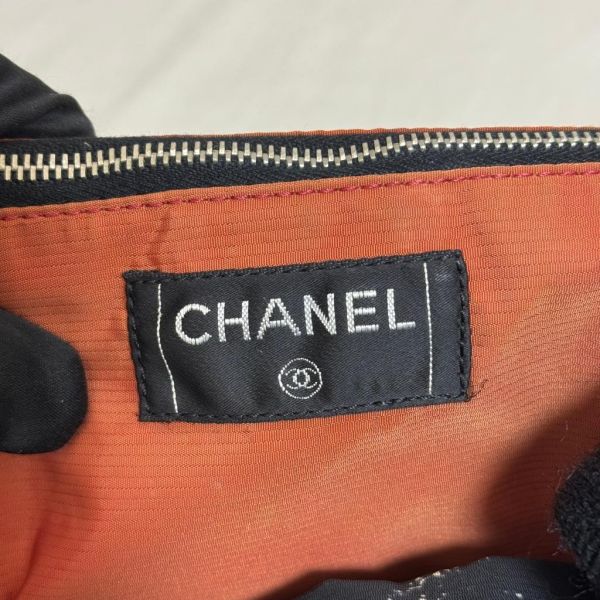 CHANEL 格菱帆布包 