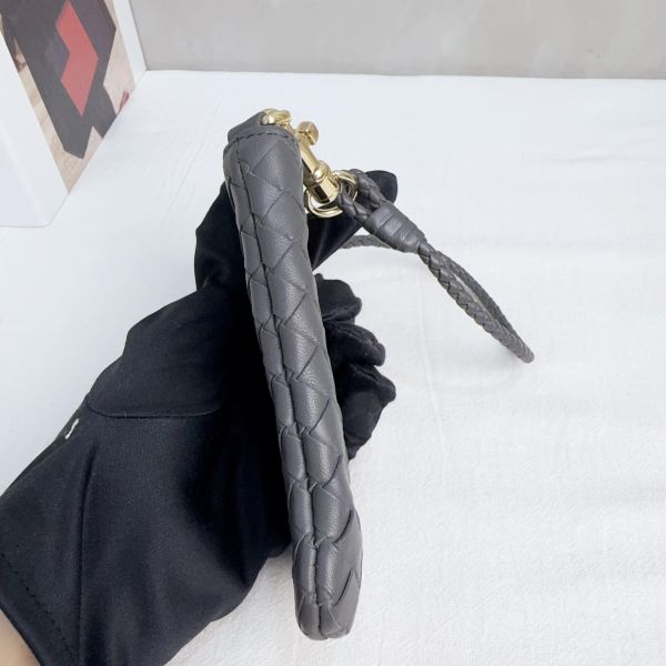 Bottega Veneta 經典編織小羊皮手機包迷你掛包* 