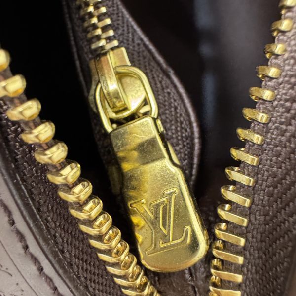 Louis Vuitton 棋盤格拉鍊手拿包 