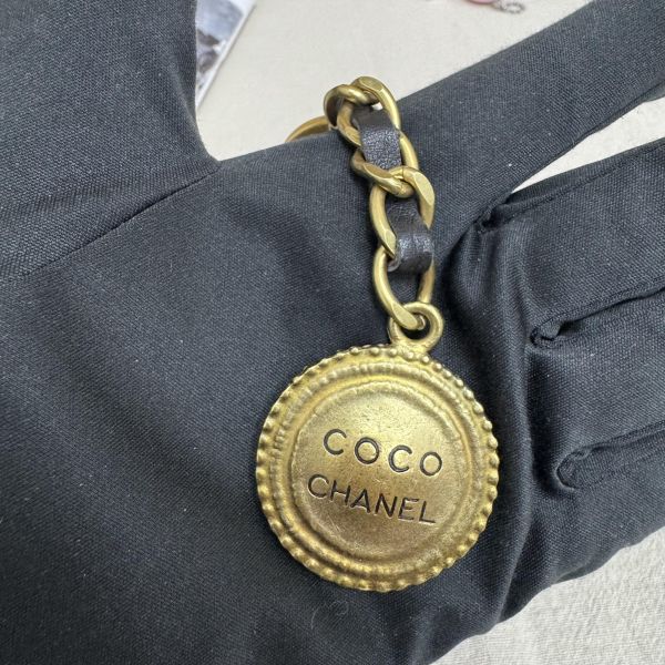 Coco Chanel 金屬鑰匙圈 