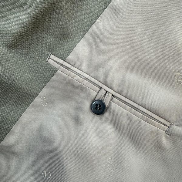 Dior 灰色雙排扣西裝外套 