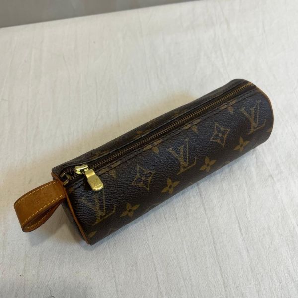 Louis Vuitton  圓筒筆袋 