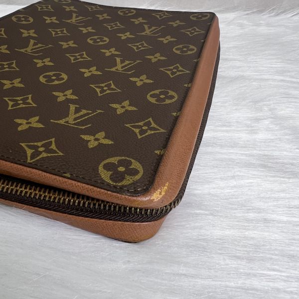 Louis Vuitton 經典手拿包 