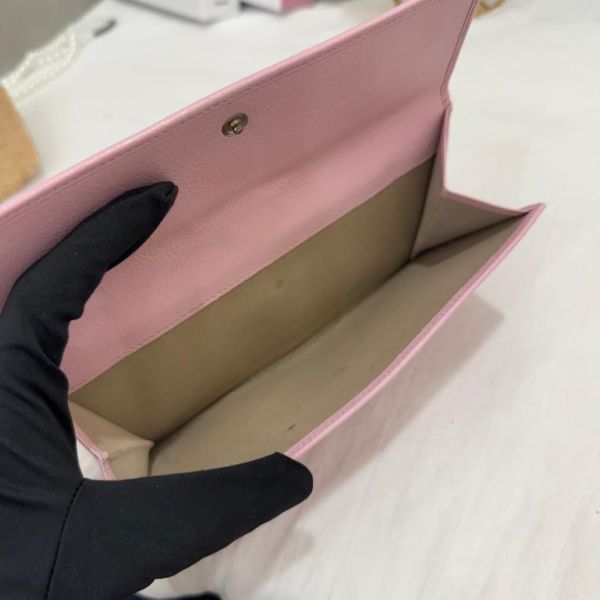 Chanel 粉紅山茶花印花長夾 