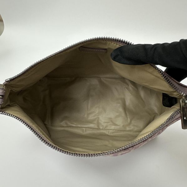 Fendi 芬迪 淺紫色迷你手拿包 