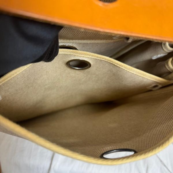 Hermès 帆布焦糖雙肩包 