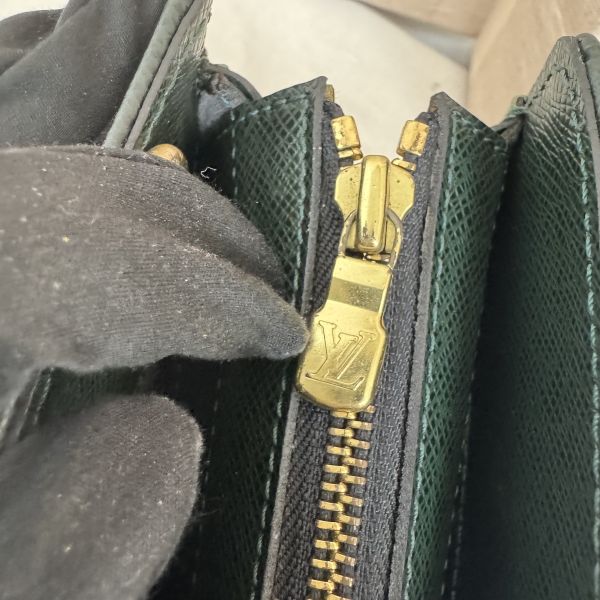 LV 綠色全皮公文包 