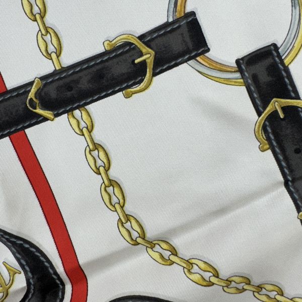 Cartier 卡蒂亞Must de Cartier 系列絲巾 