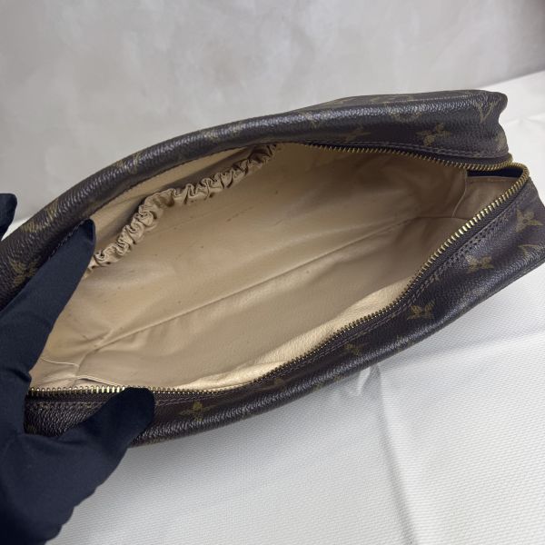 Louis Vuitton 經典化妝包 