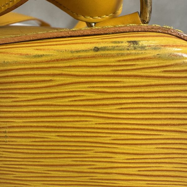 Louis Vuitton 黃色Epi雙肩背包 