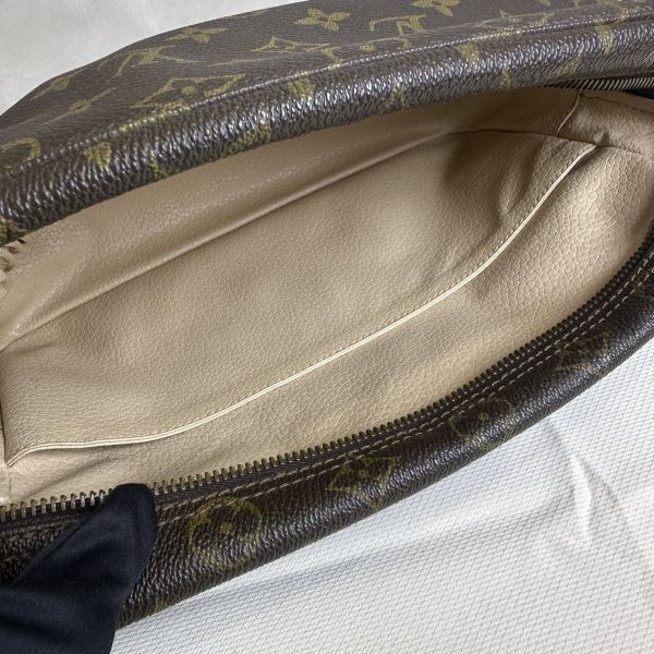 Louis Vuitton 28化妝包 