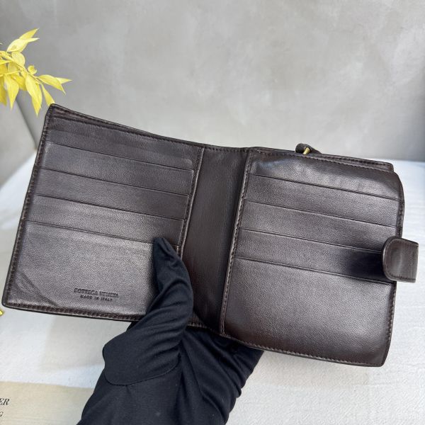 Bottega Veneta Intrecciato 編織黑色羊皮錢包 