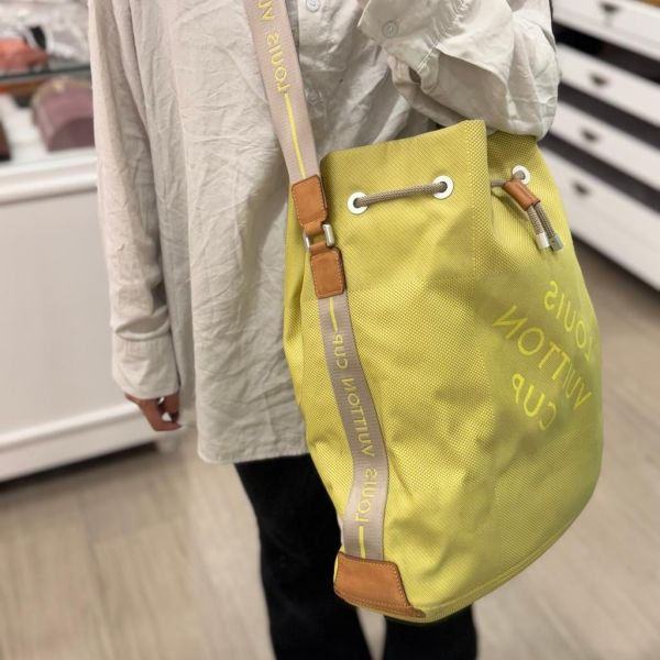 Louis Vuitton 帆船杯限量水桶包 