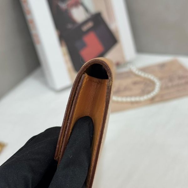 Hermès 駝色手拿包 