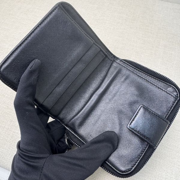 PRADA 短夾 