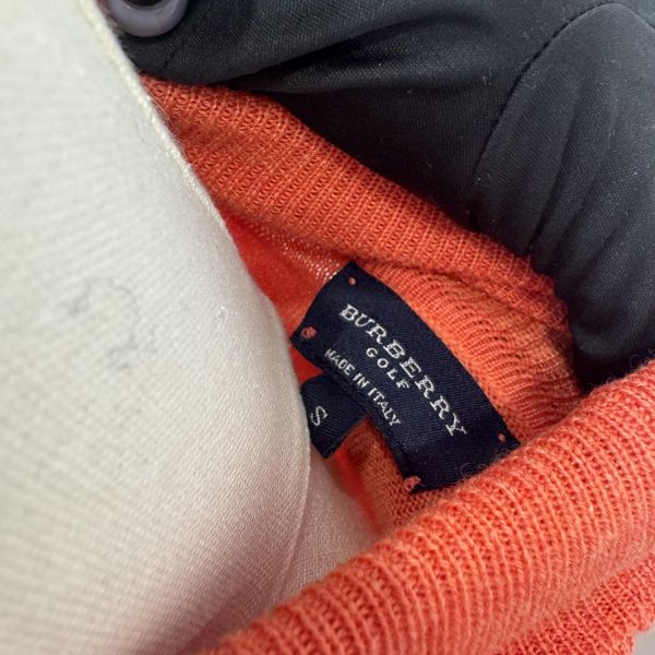 Burberry 珊瑚橙高領針織衫 