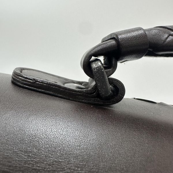 Bottega Veneta經典皮革公事包* 
