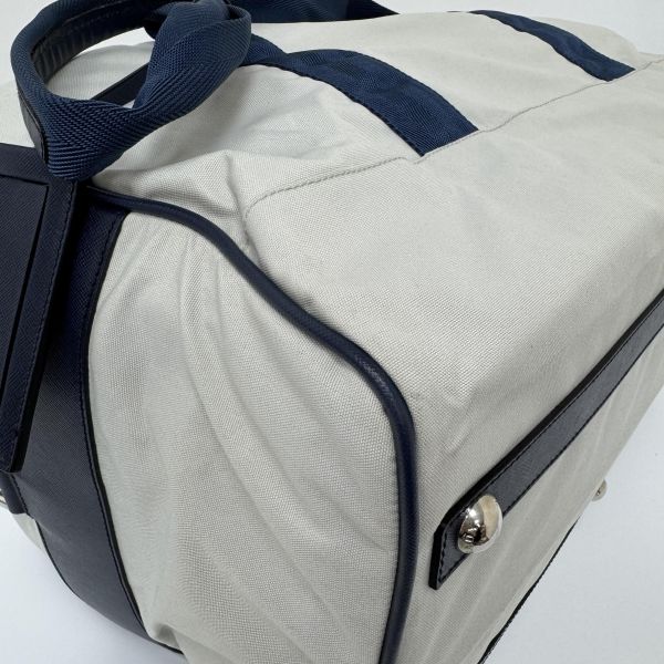 PRADA 經典尼龍旅行包 