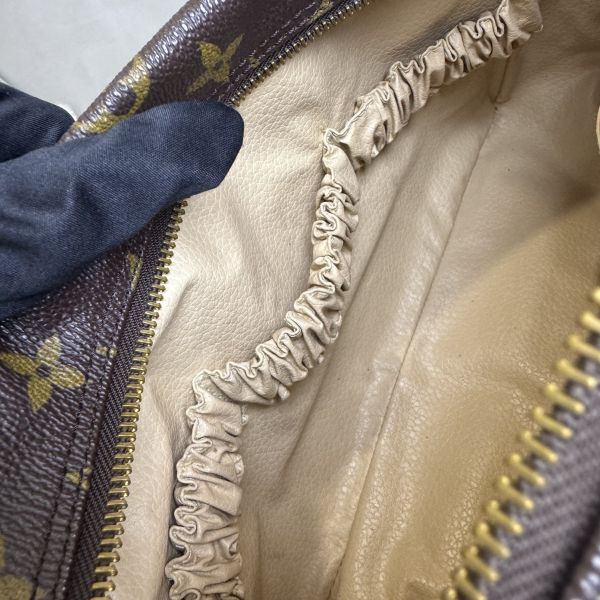 Louis Vuitton 28 化妝包 