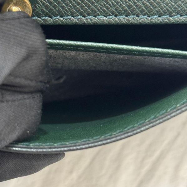 Louis Vuitton 墨綠色荔枝皮手拿包 