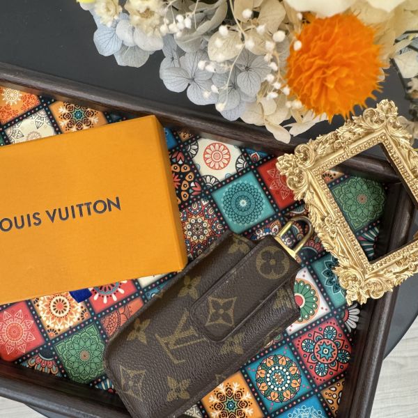 Louis Vuitton 老花多功能掛件鑰匙套 
