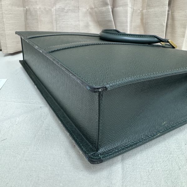 LV 綠色全皮公文包 