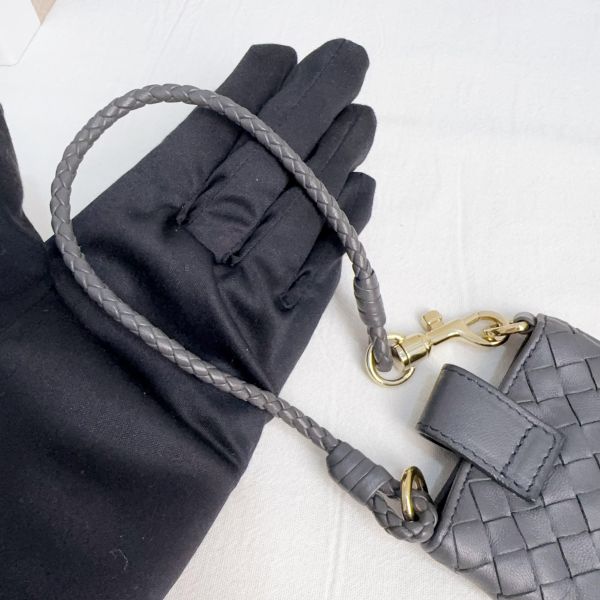 Bottega Veneta 經典編織小羊皮手機包迷你掛包* 