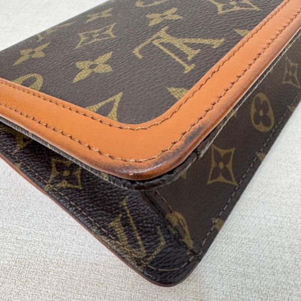 Louis Vuitton 經典老花紅皮手拿包 