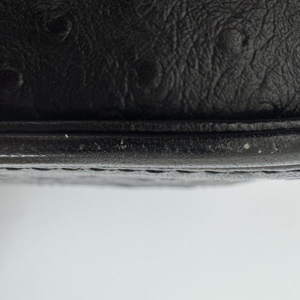 Versace 黑金鴕鳥紋手提包​​ 