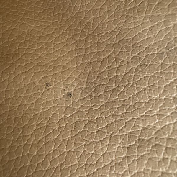 LV 白皮 老花洗漱包 