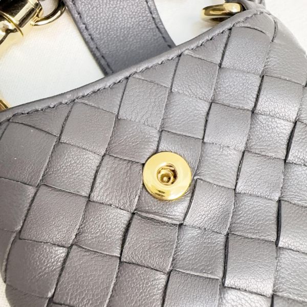 Bottega Veneta 經典編織小羊皮手機包迷你掛包* 