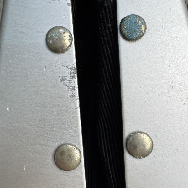 Ferragamo Gancini AU-21 6717 銀色鋁製單肩包 