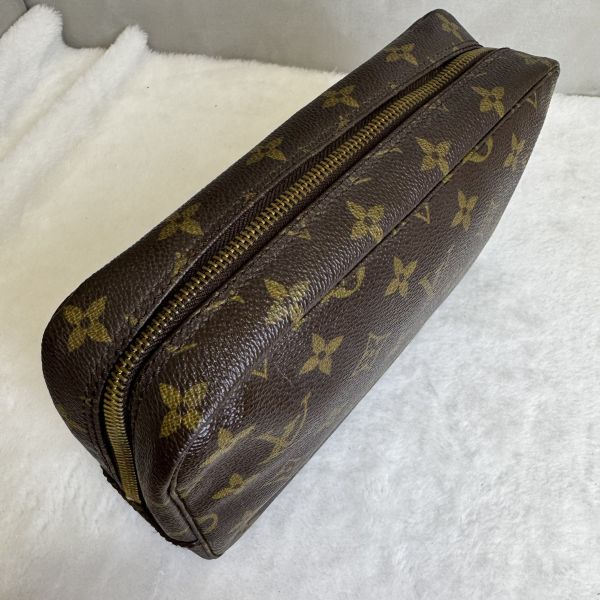 Louis Vuitton 經典盥洗包 