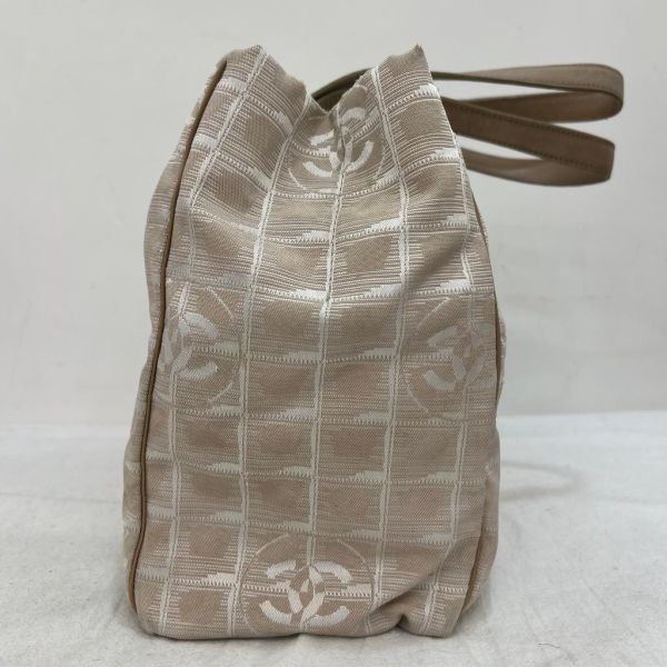 Chanel 奶茶色香奈兒冰格托特包 