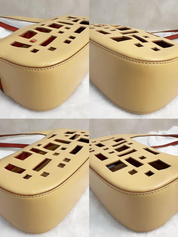 Bally 復古鏤空皮革肩背包 