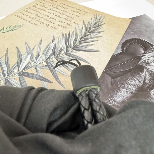 Bottega Veneta 黑色編織掛繩 