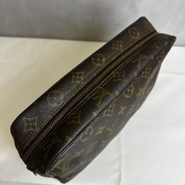 Louis Vuitton 28化妝包 