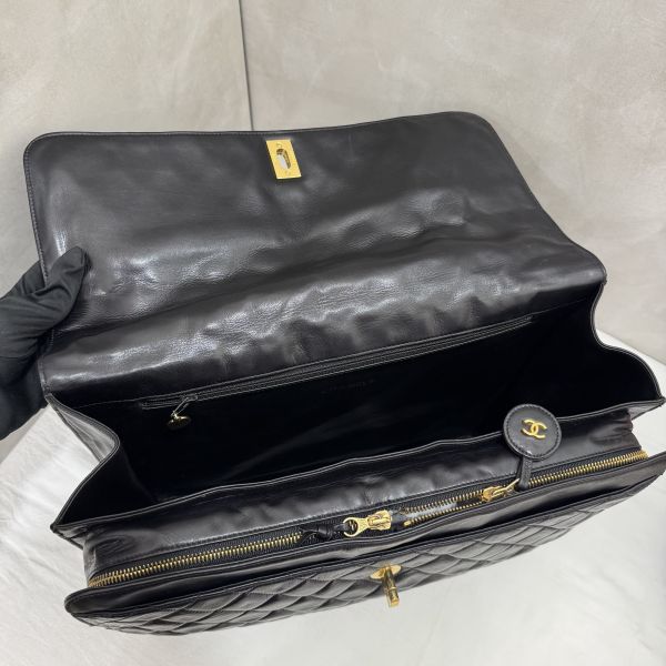 Chanel 黑色公事包 