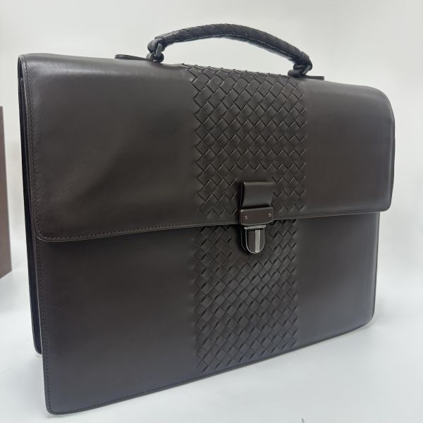 Bottega Veneta經典皮革公事包* 