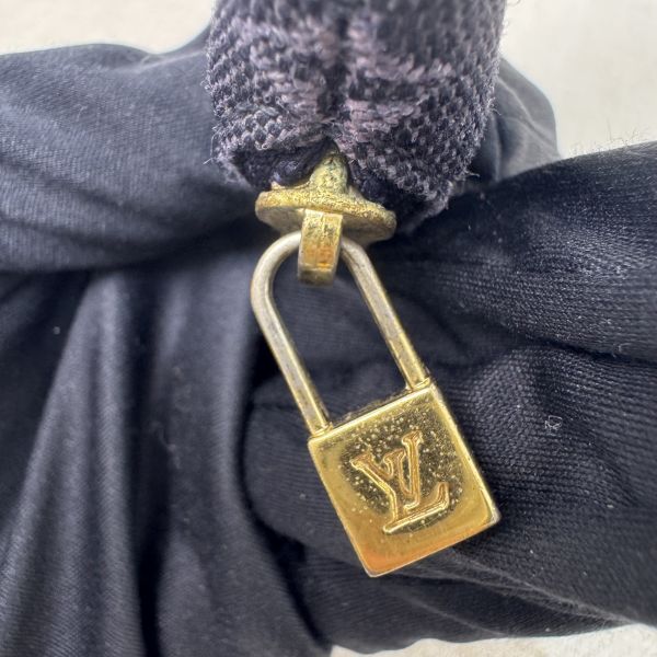Louis Vuitton 黑色提花布零錢包 