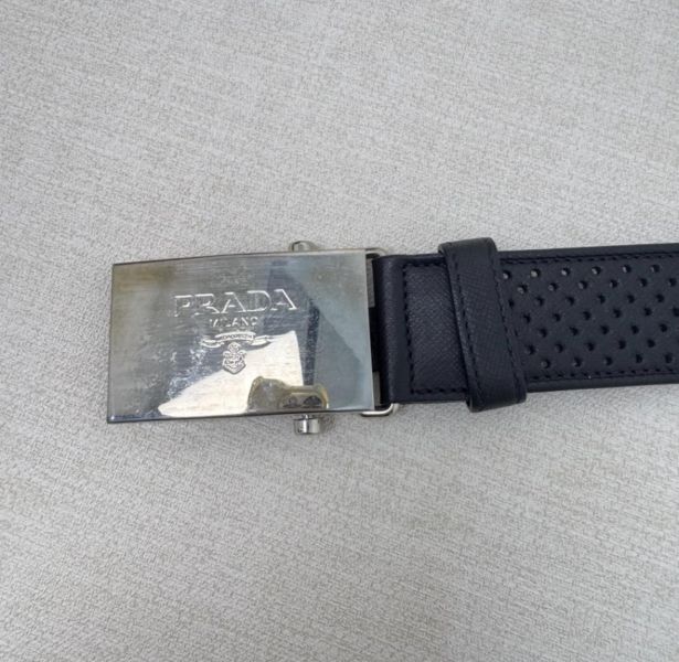 Prada 銀頭 洞洞皮革 皮帶 腰帶 