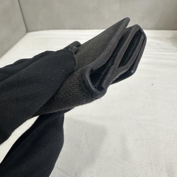 Gucci 中古黑色馬銜扣老花領錢袋短夾 